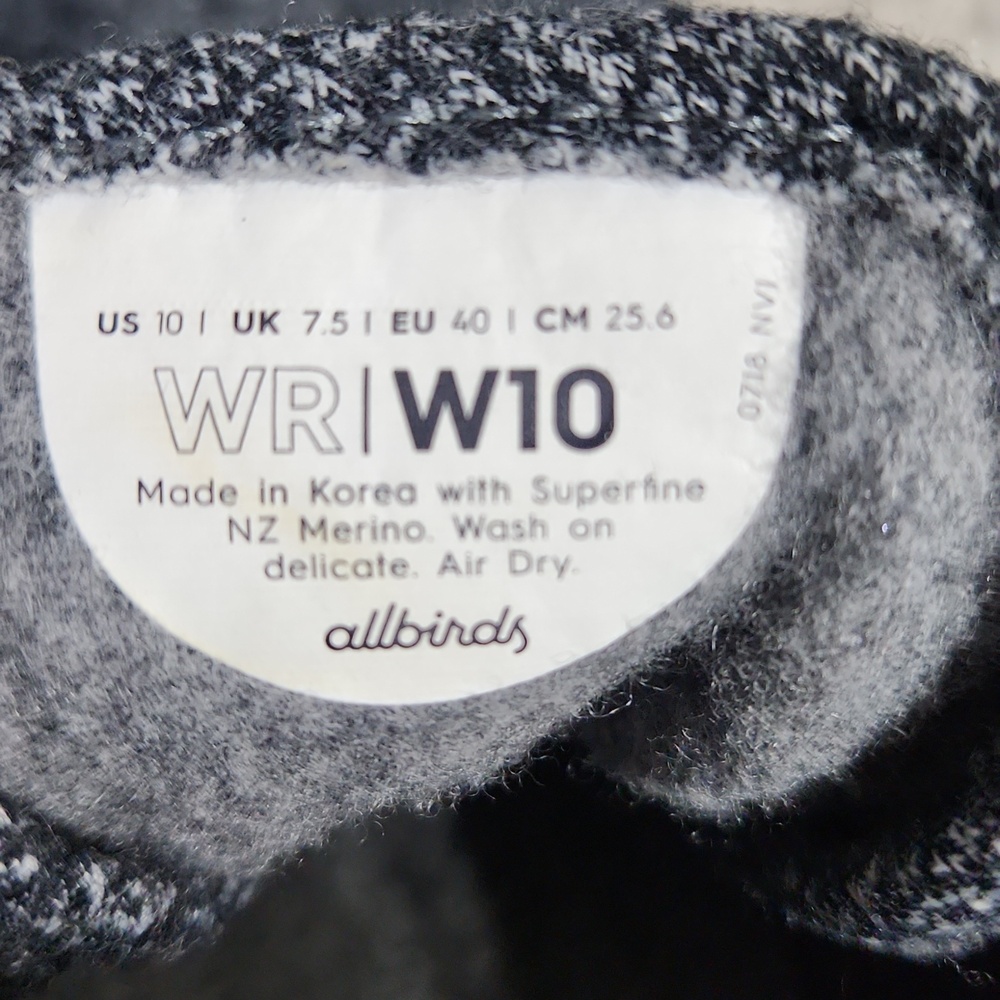 Allbirds Women's Wool Runners Sneakers Dark Grey/White Sole Size 10 - Picture 7 of 10